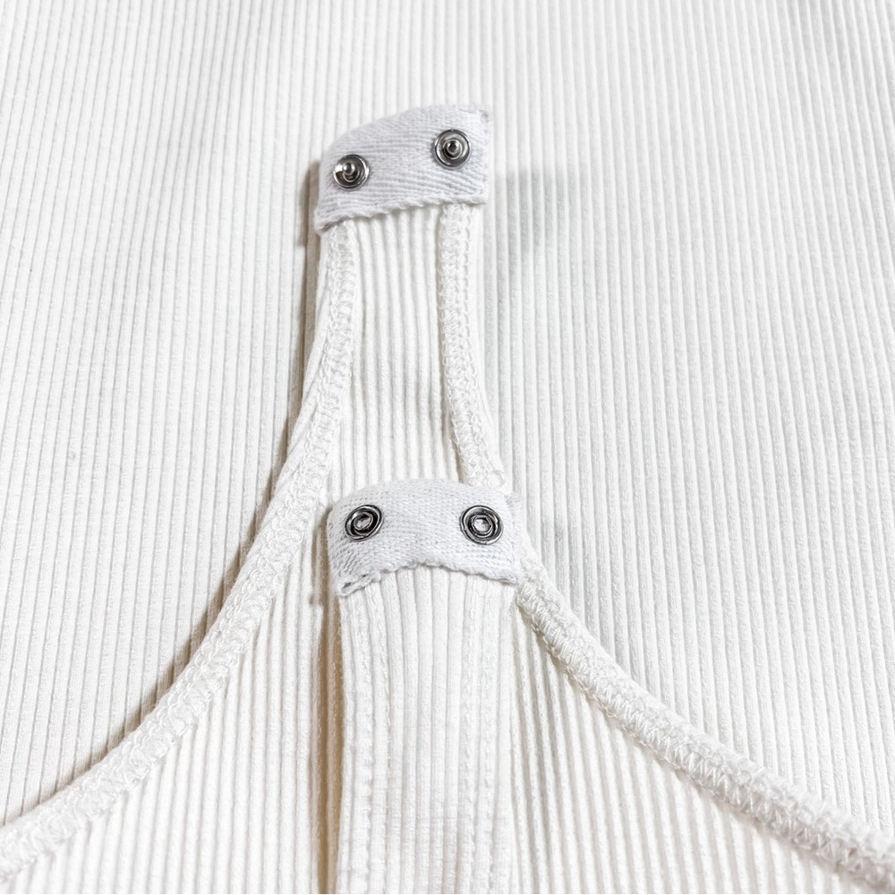 Jolie Ruffle Strap Ribbed Bodysuit Size M in White - Picture 10 of 12